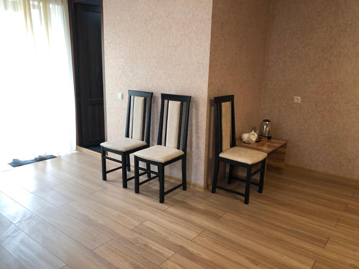 Wander Kazbegi Hotel Zewnętrze zdjęcie